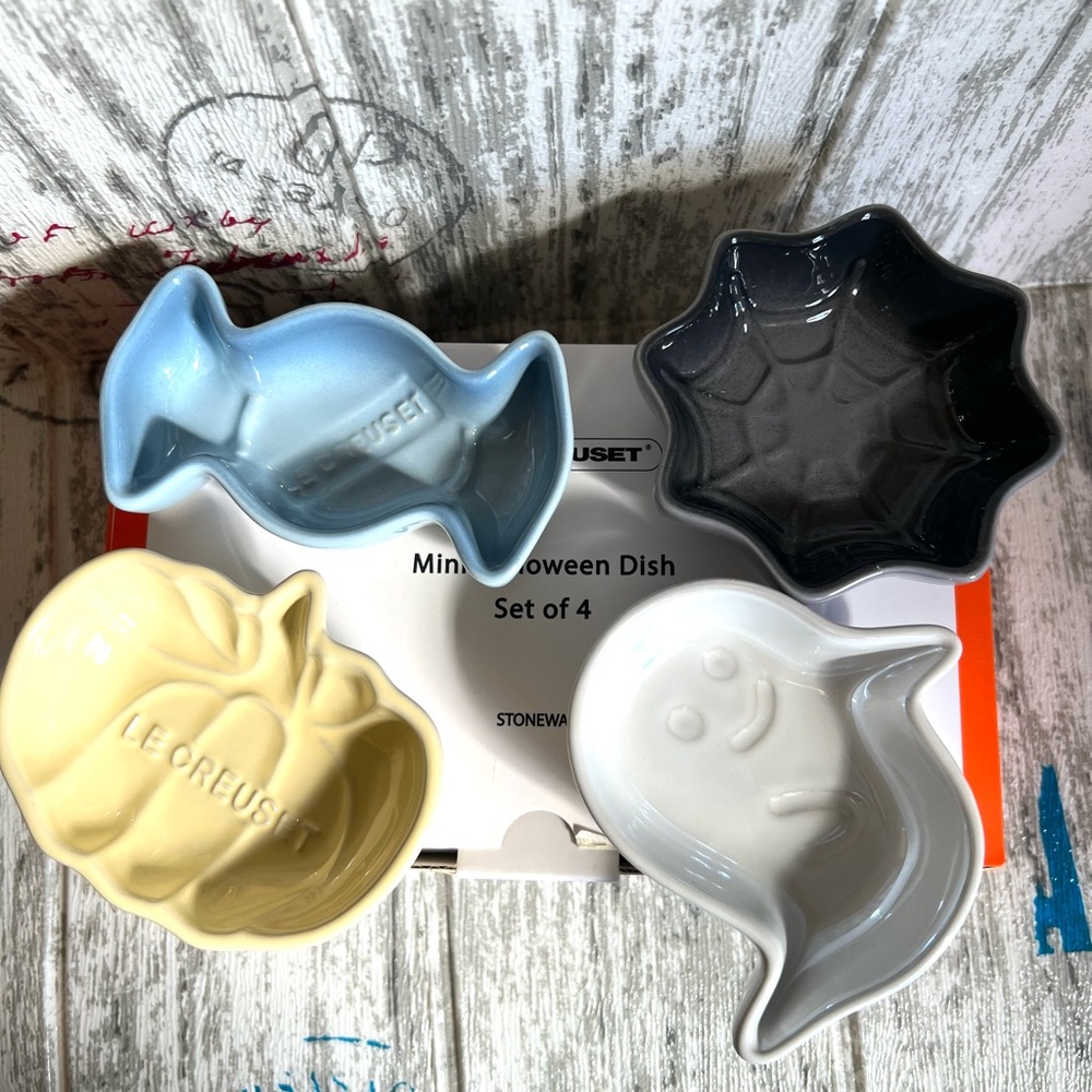 Le Creuset Halloween Mini Dish Set of 4